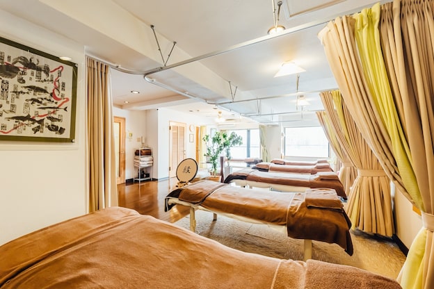 筋肉整復療法 整体サロン 南郷7丁目店2