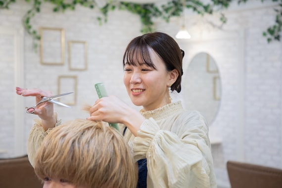 リアンバイルシア(Lien by lucia)