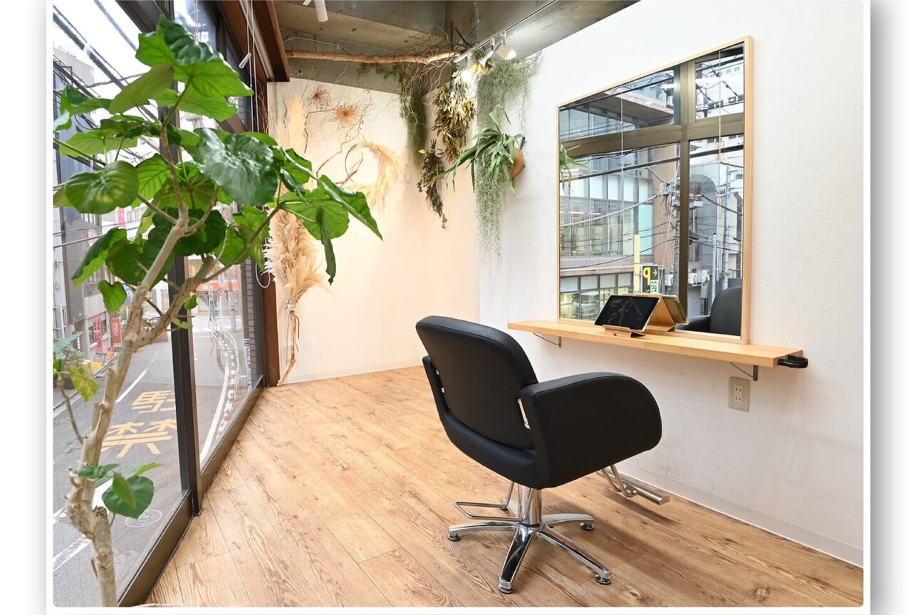 wind.［ウインド］（株式会社　Ｂｌａｕｅ　Ｍｅｅｒ）画像1