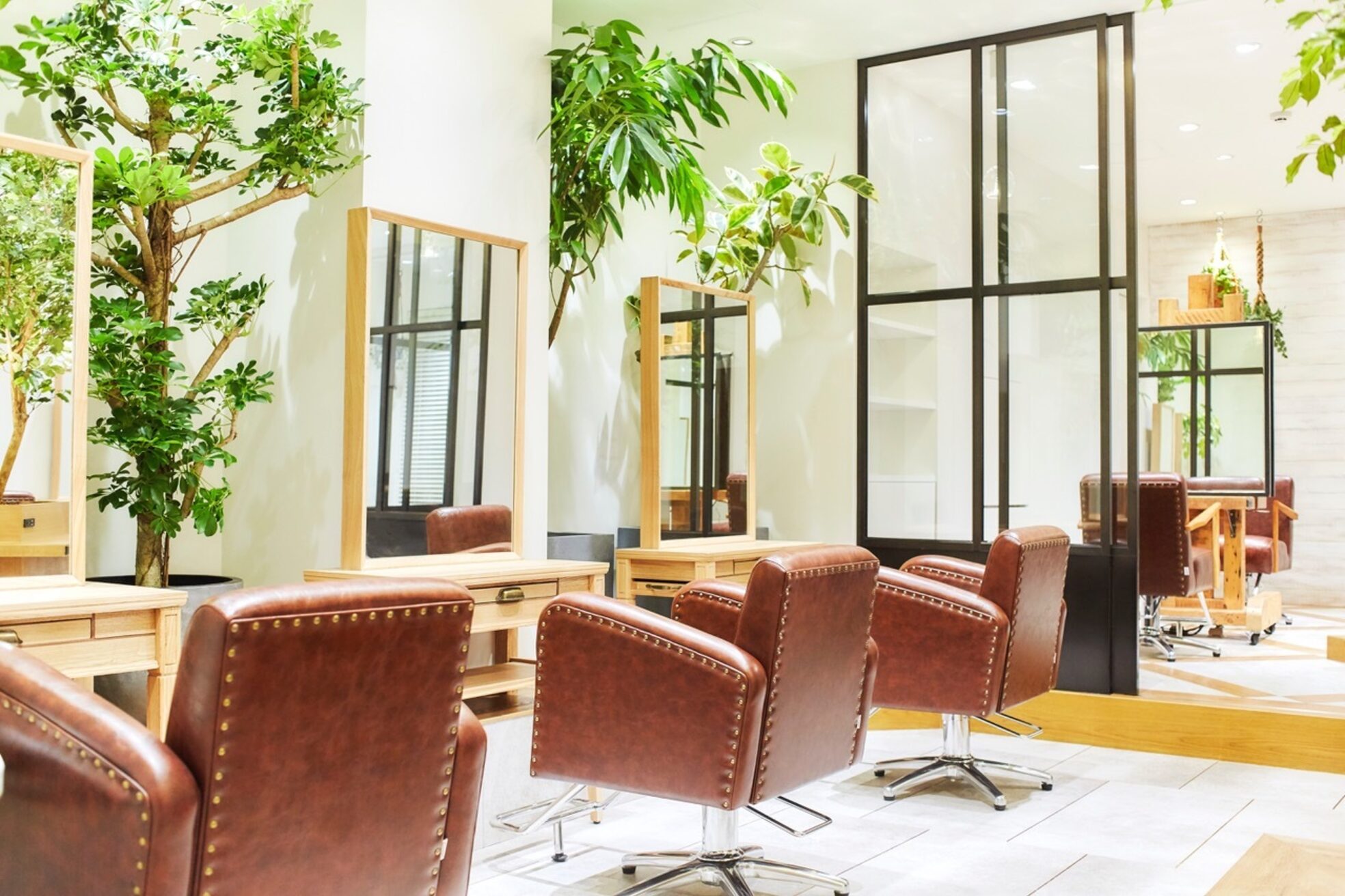 ローネス ギンザ(LONESS ginza)6