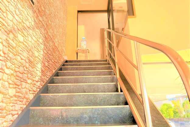 ヘアリゾートハピネス 陽光町5