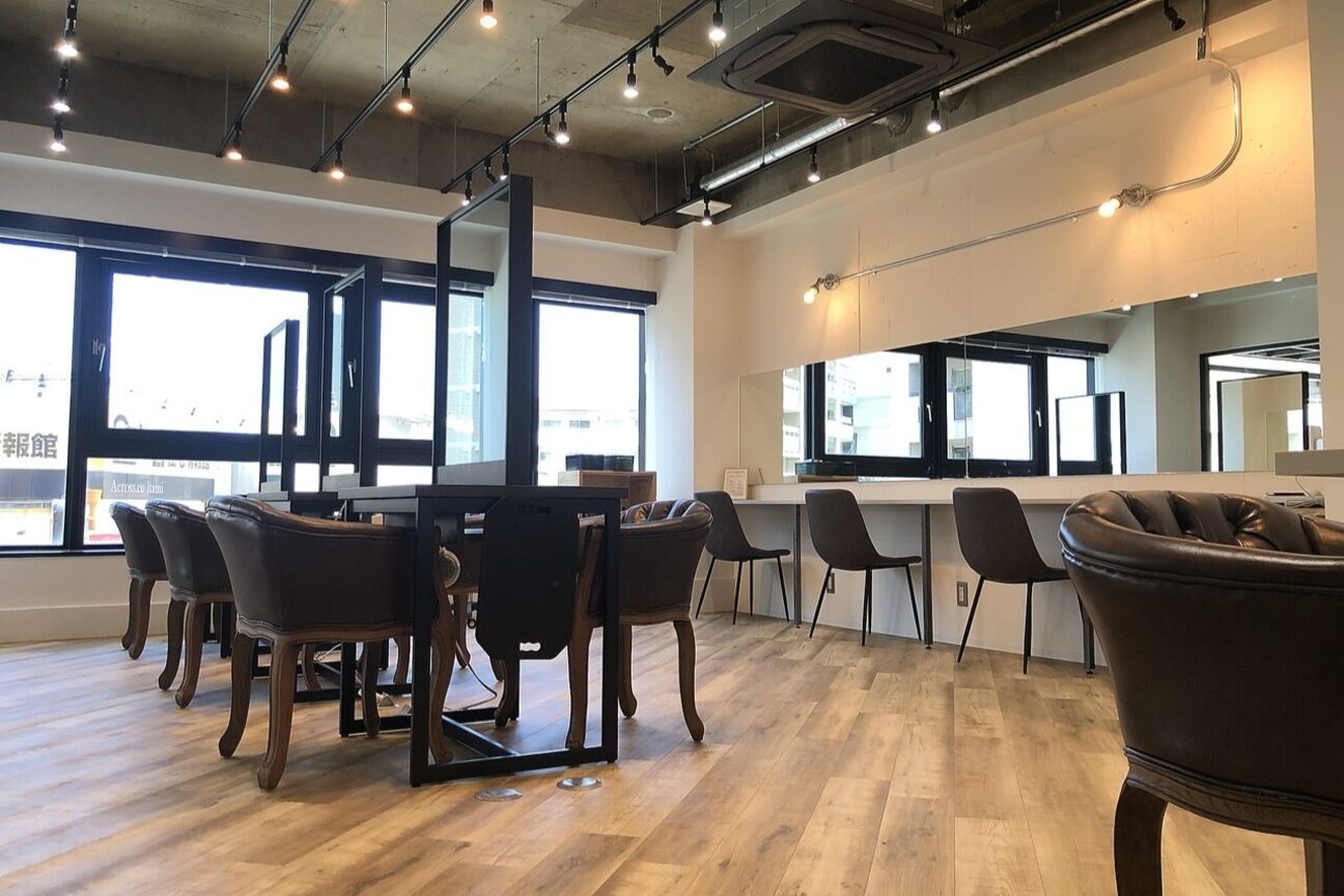 WHARF  WEST［ワーフウエスト］（株式会社　Ｒ＆Ａホールディングス）画像1