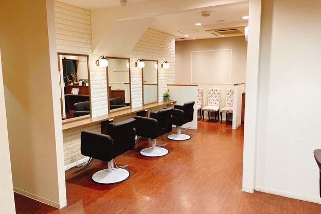 ヘアメイクスタジオ アビール 調布(abi‐ru)3