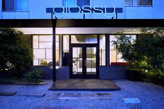 グロッシー(glossy)