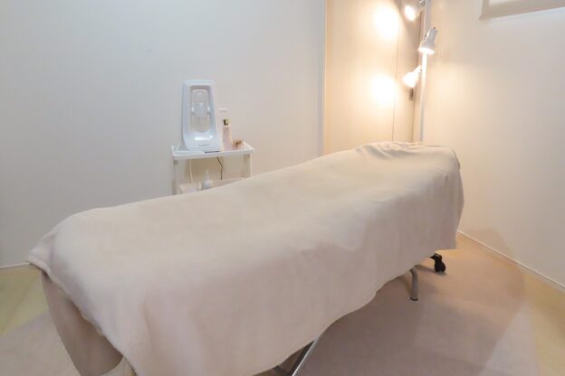 サロンドカレン(Salon de かれん)1