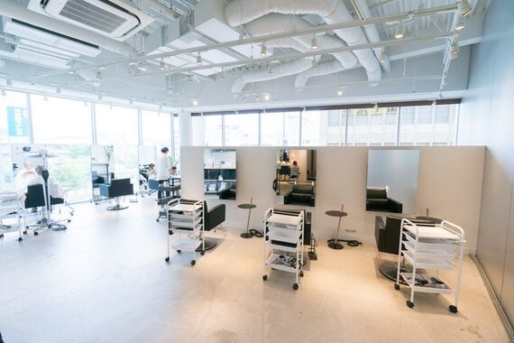 ヘアーエスクールシーユー 枚方T-SITE店(hair S.COEUR×Cu)