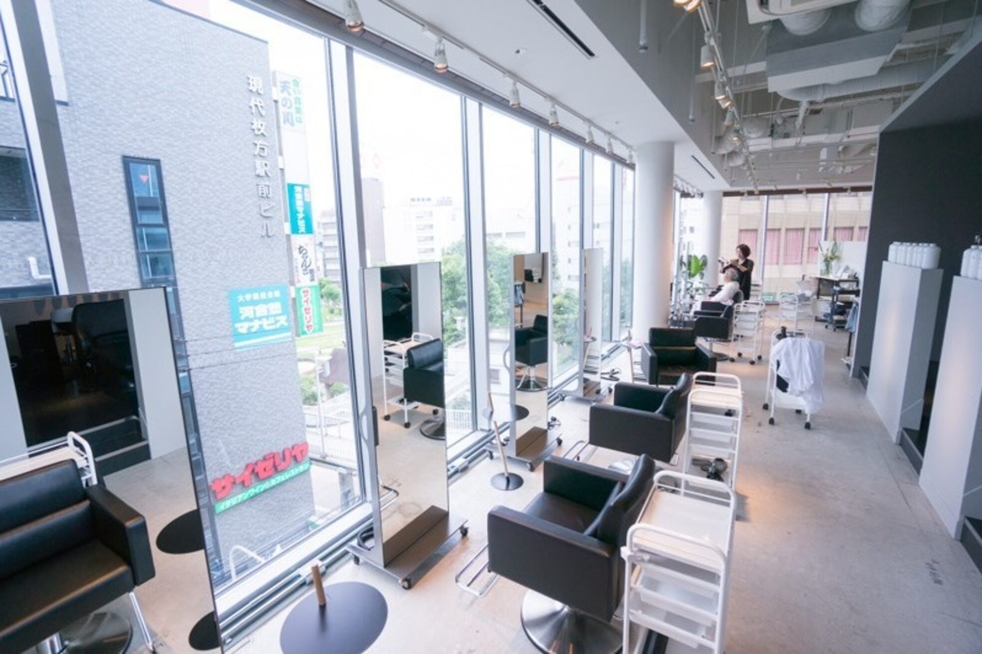 ヘアーエスクールシーユー 枚方T-SITE店(hair S.COEUR×Cu)5