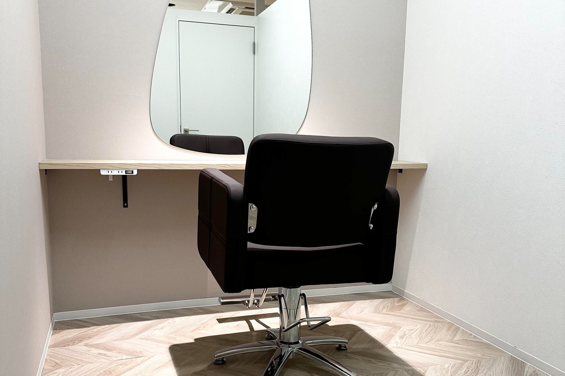 トワ 函館店(TOWA)3