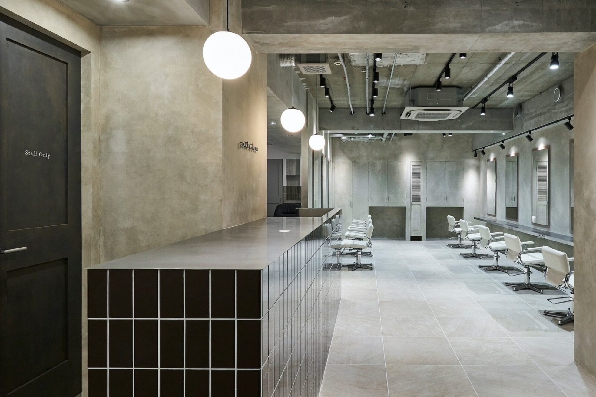 ジェコ ブラン(gecko. brun)1