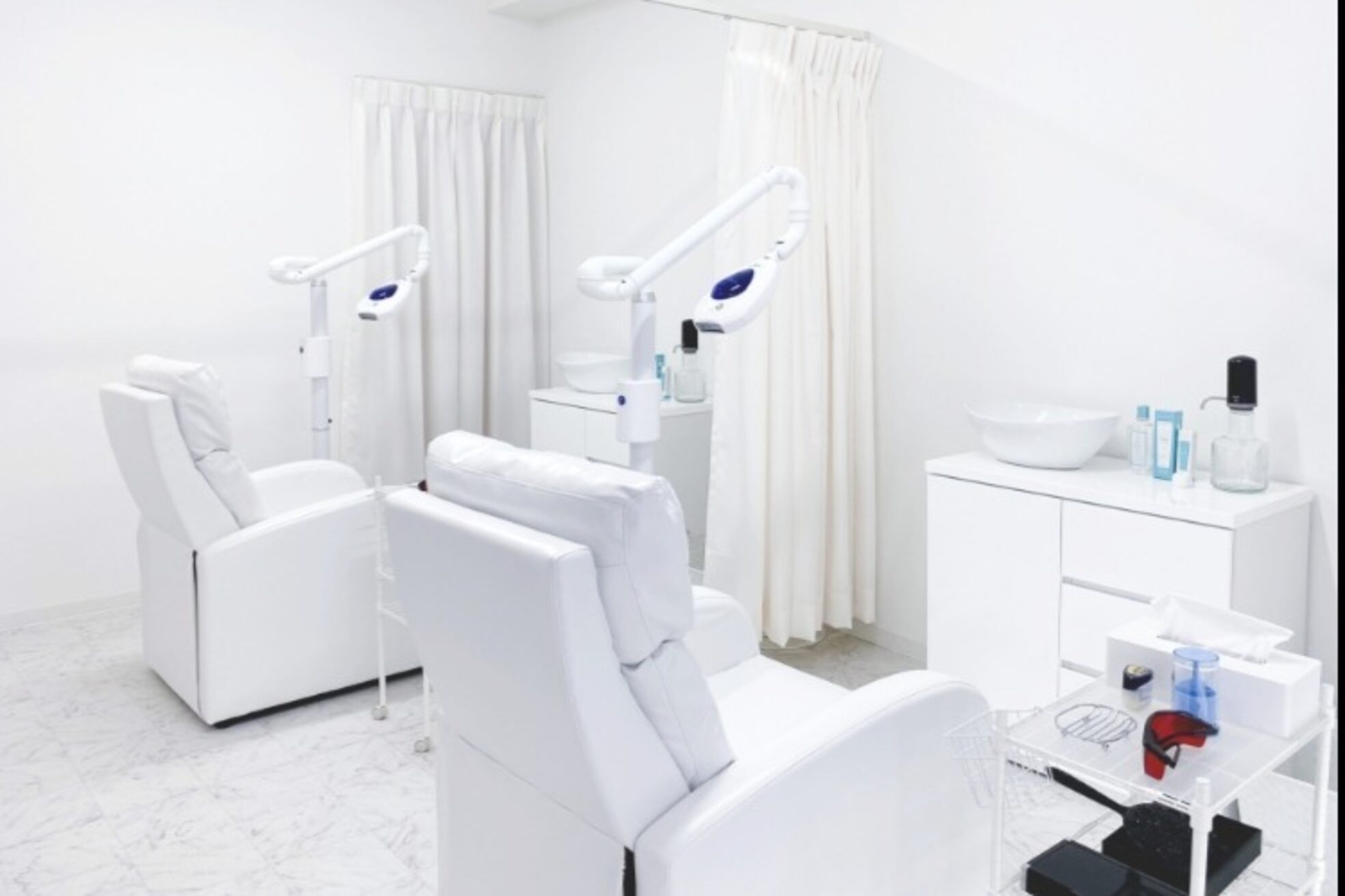 ホワイトニングカフェ 金沢店(WhiteningCafe)1