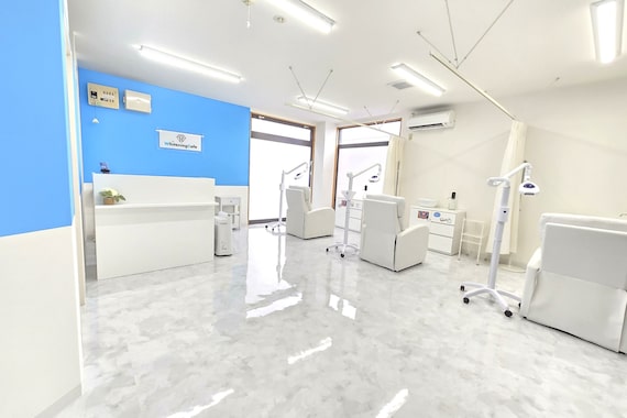 ホワイトニングカフェ 白山店(WhiteningCafe)