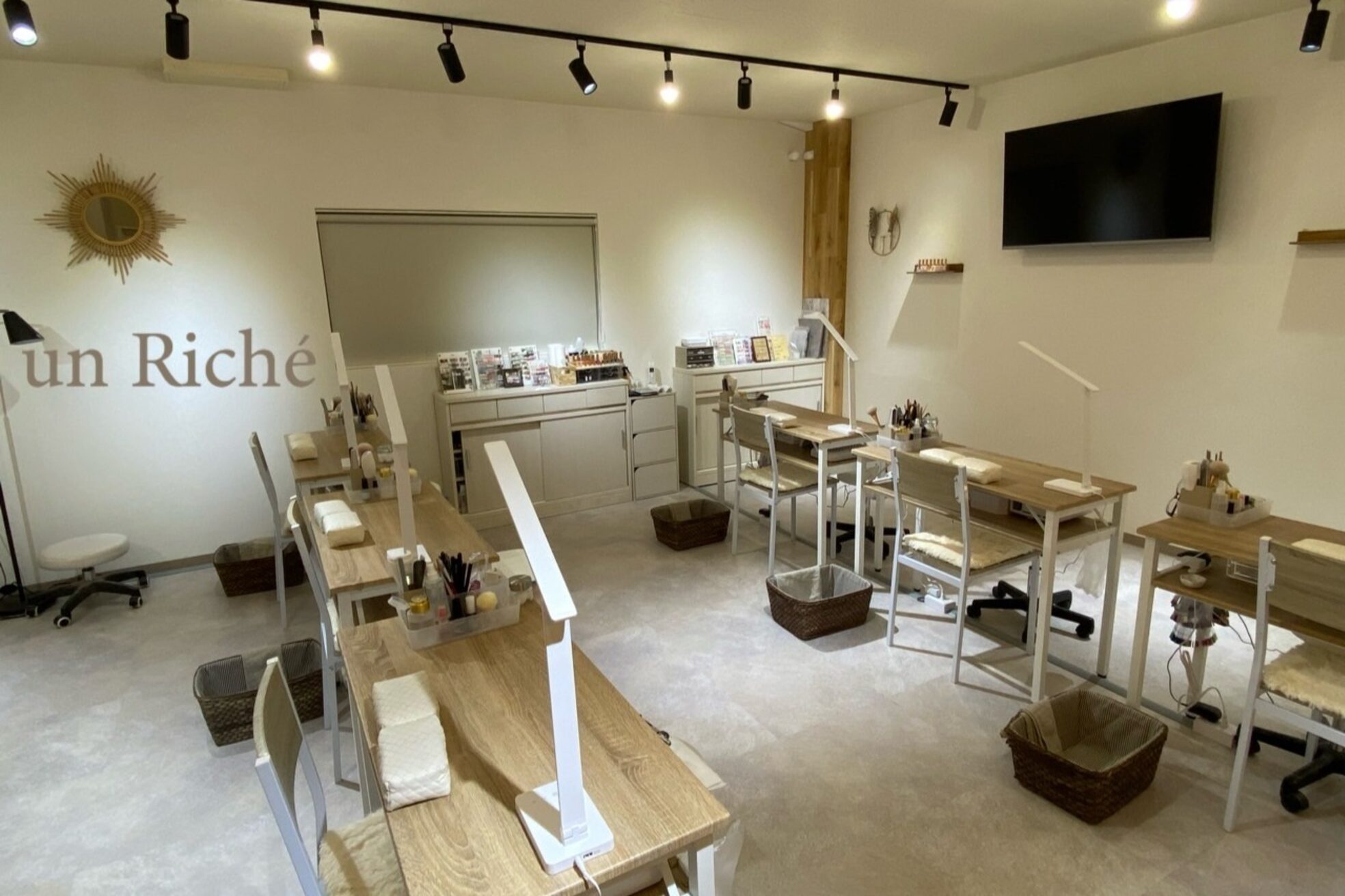 アンリッシュ 新宿東口店(un Riche)1
