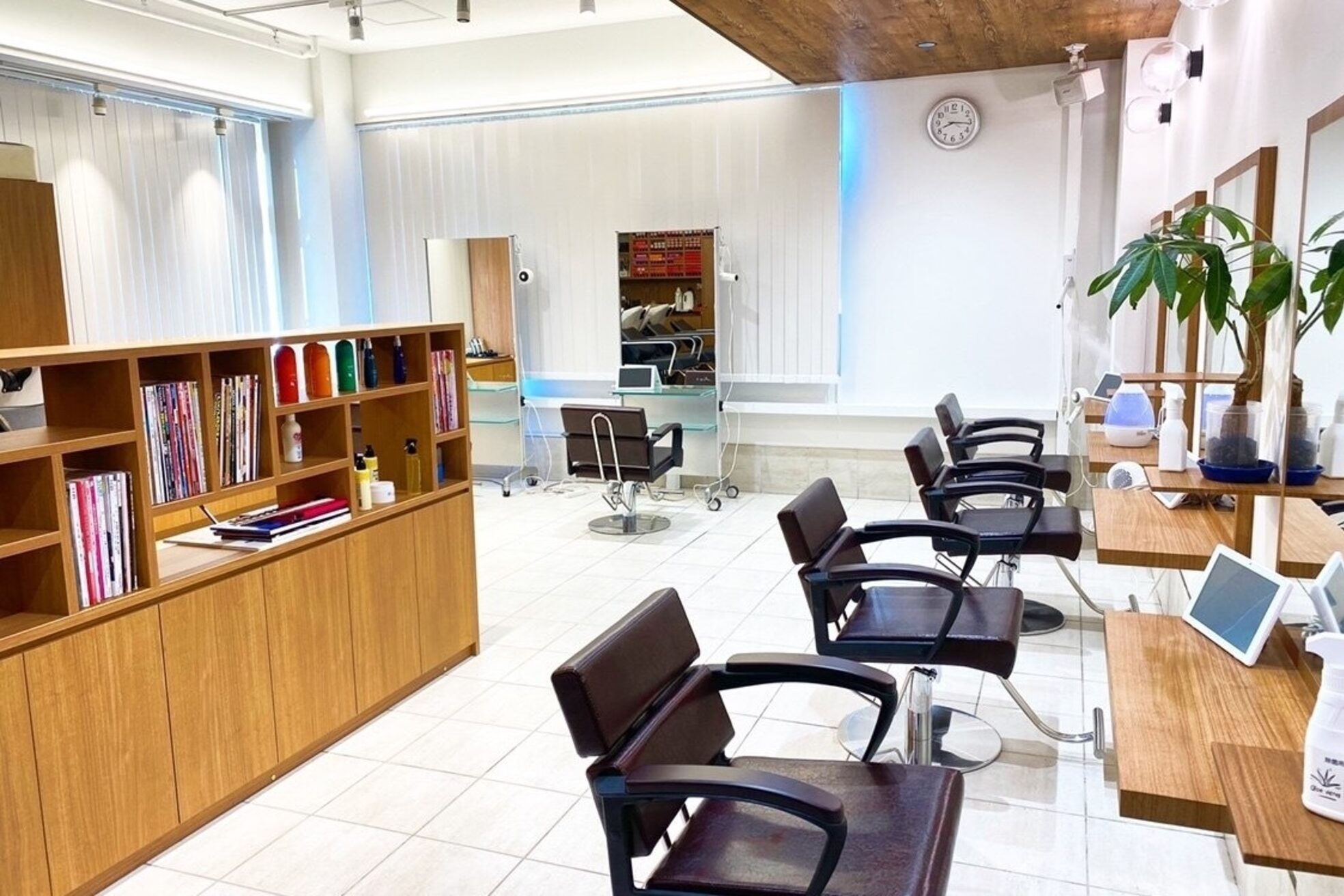 銀座ラボ 東大宮店(LA BO)2