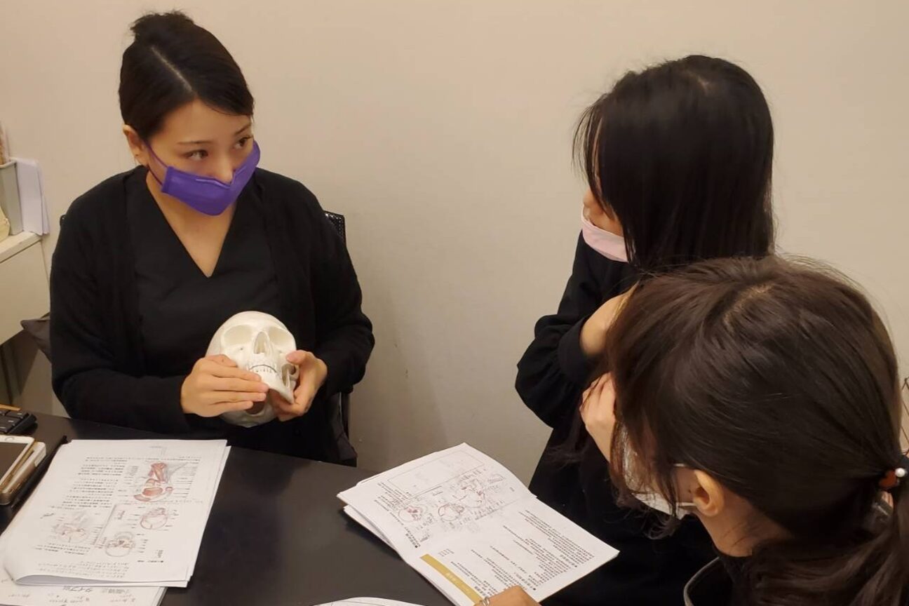 フェイシア 銀座店(Facia)3