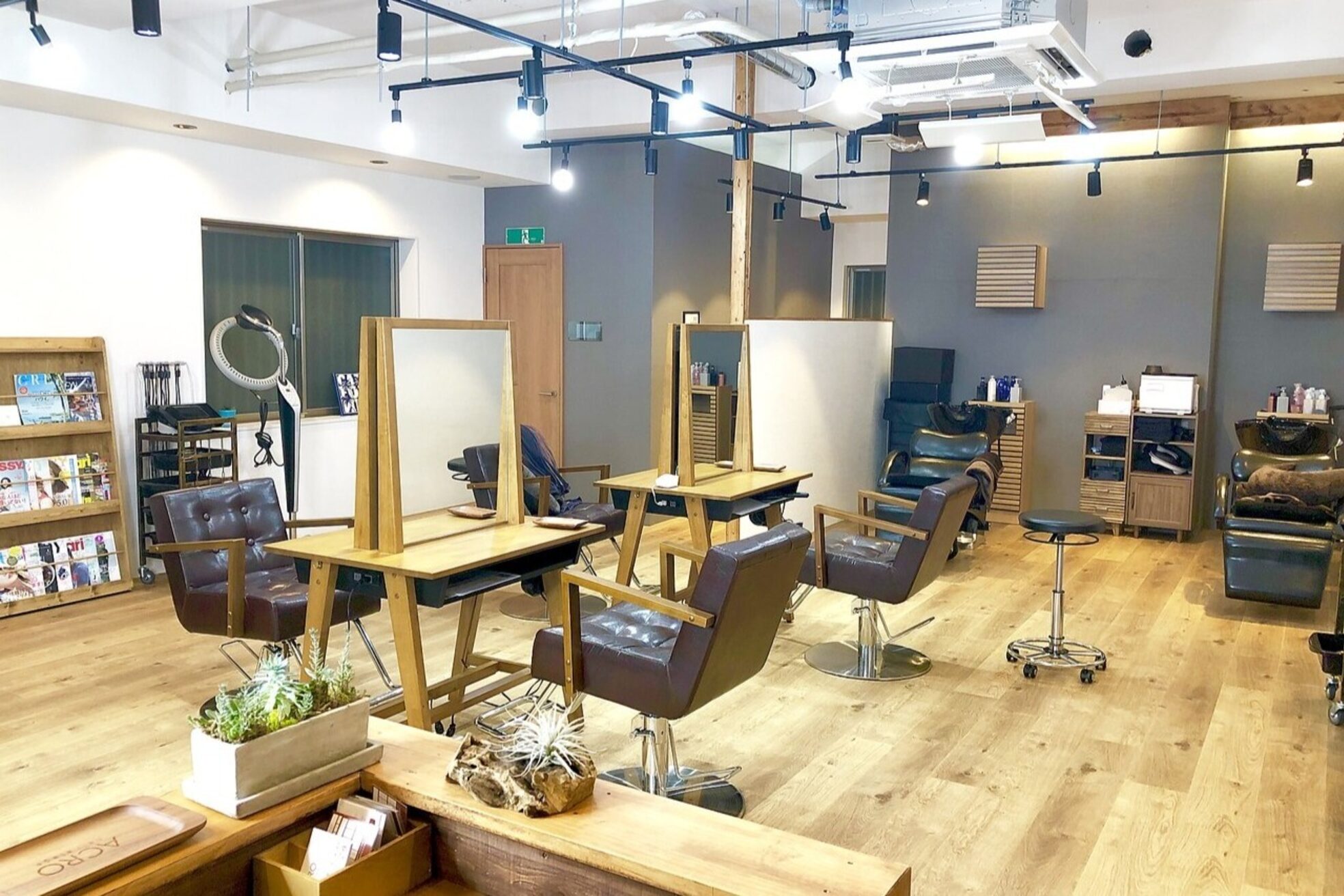 アクロ ヘアー ステージ(ACRO hair stage)1