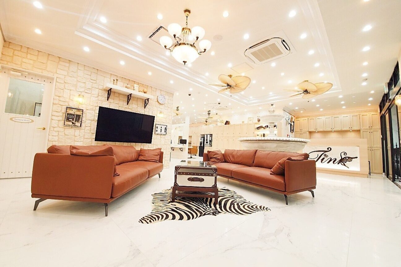 Tink　他（株式会社　ＬＯＹＡＬ）画像1