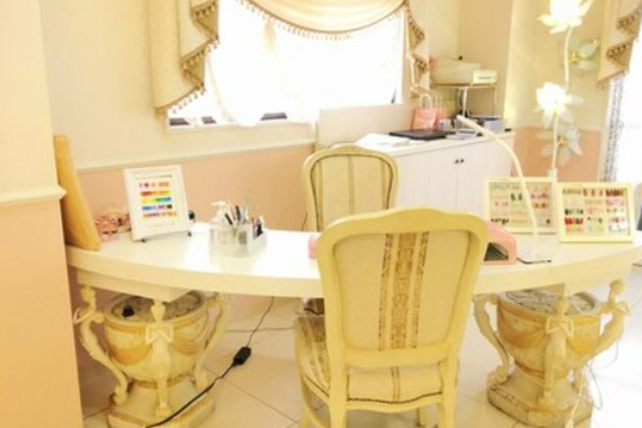 フェザード・フレンズ　株式会社画像2