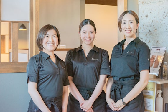 ラジェ 浜松小豆餅店(LAGE)