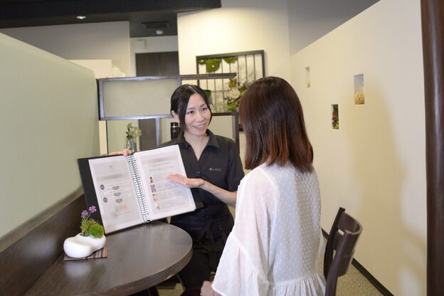 ラジェ 静岡駅南店(LAGE)10