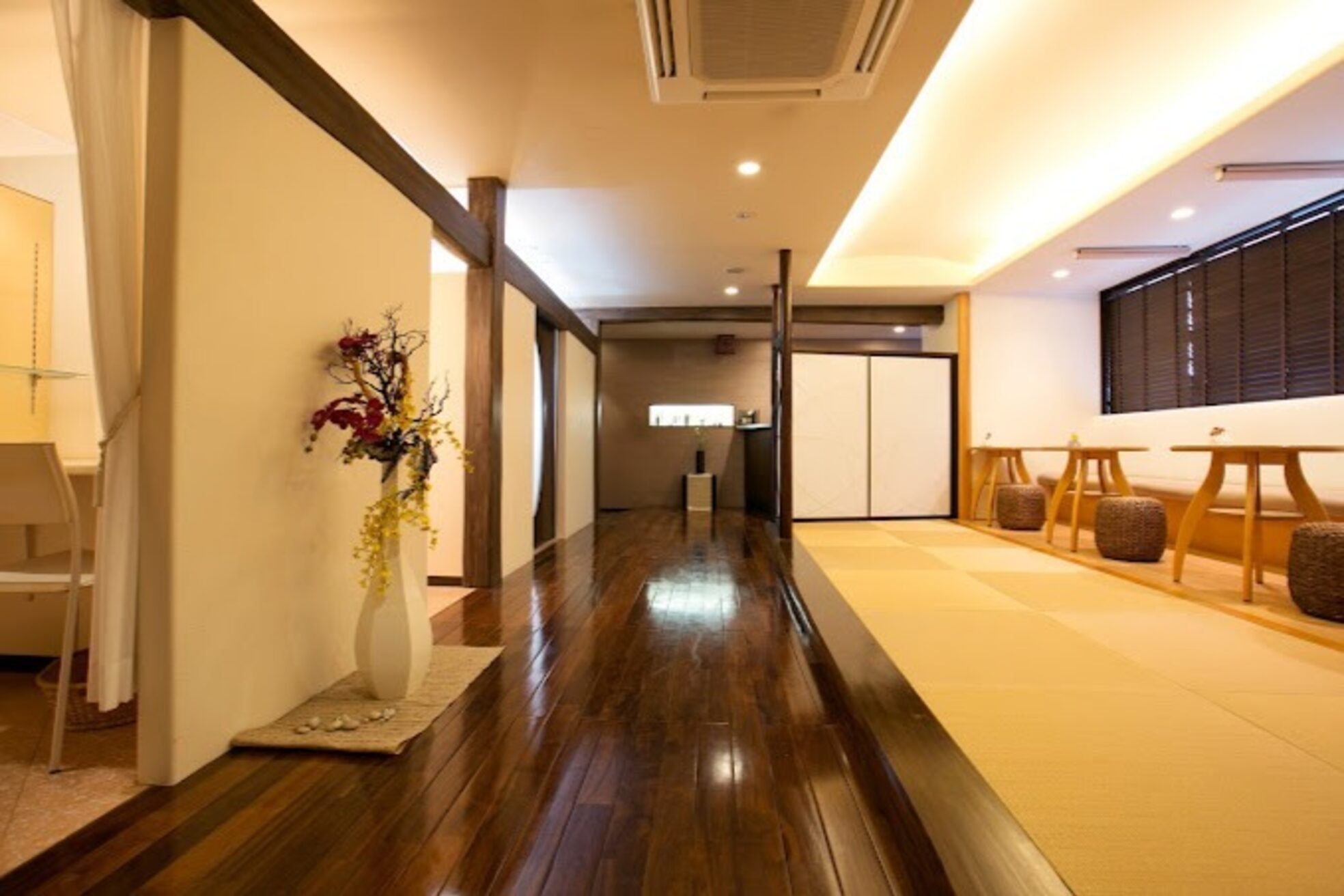 ラジェ 静岡呉服町店(LAGE)4