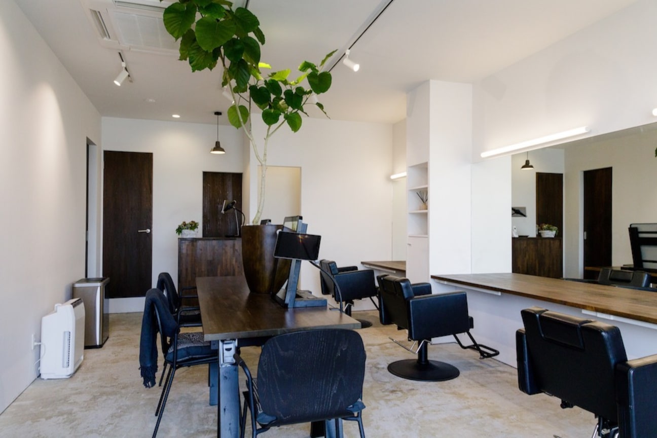 エファッセ 伊奈店(efface)1