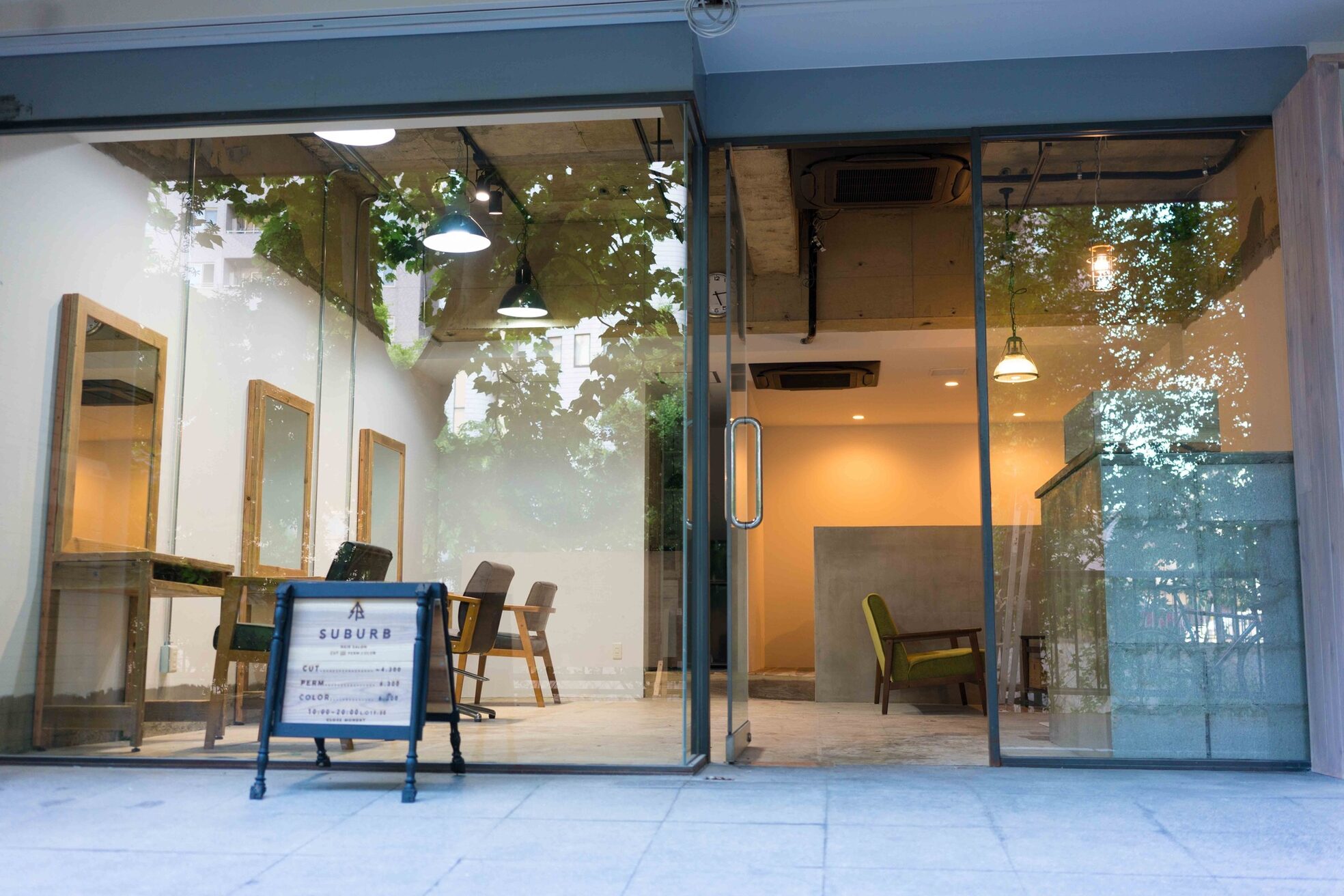 サバーブ(SUBURB)1