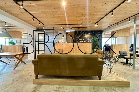 ブルック(BROOK.)