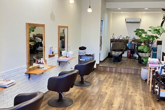 ヘアー エキュ 二和向台店(hair equ)