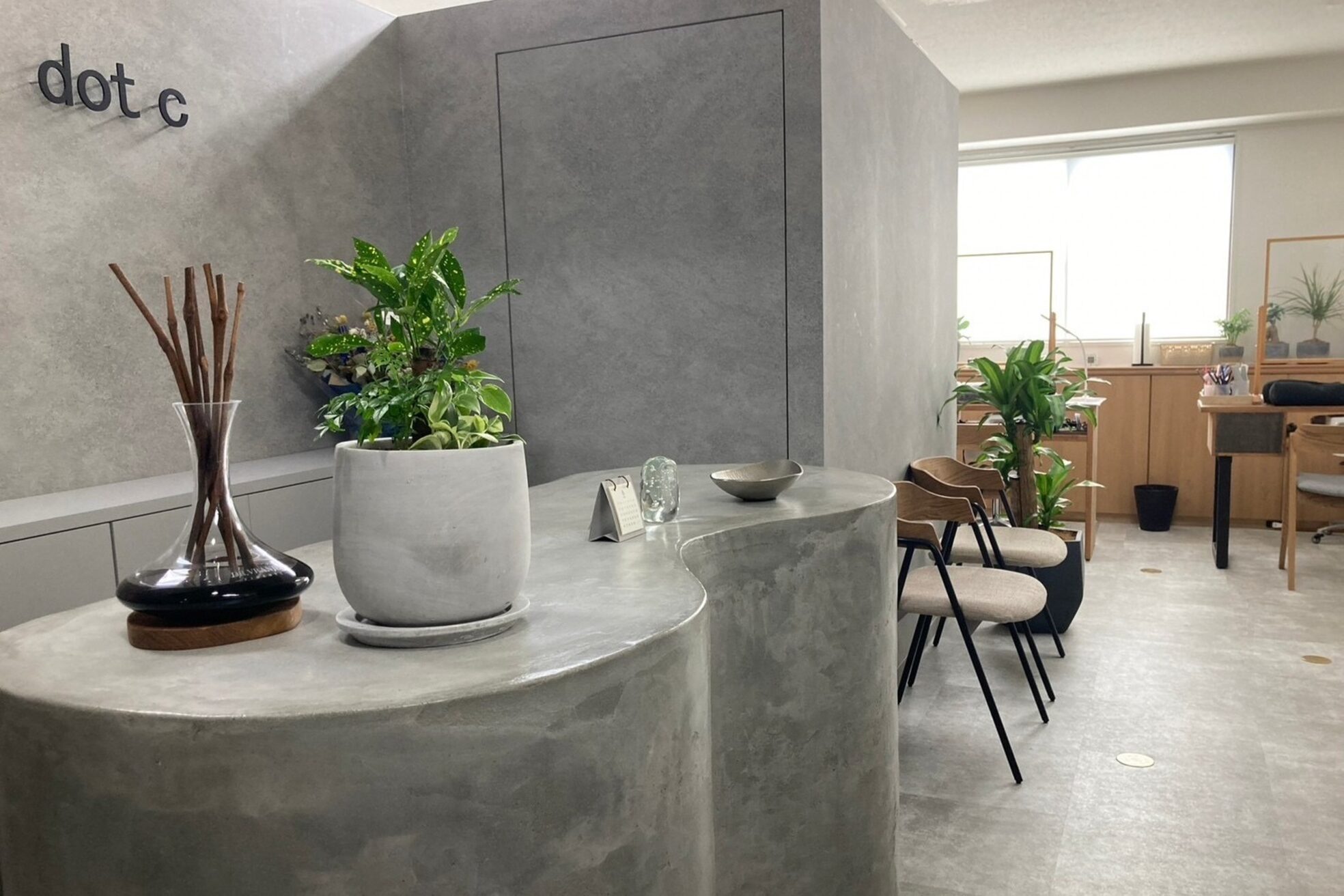 ドット シー 神戸三宮(dot c)2