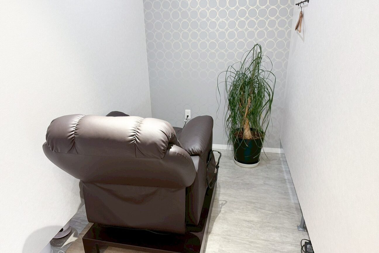 eyelash salon f（株式会社　エフダッシュ）画像1