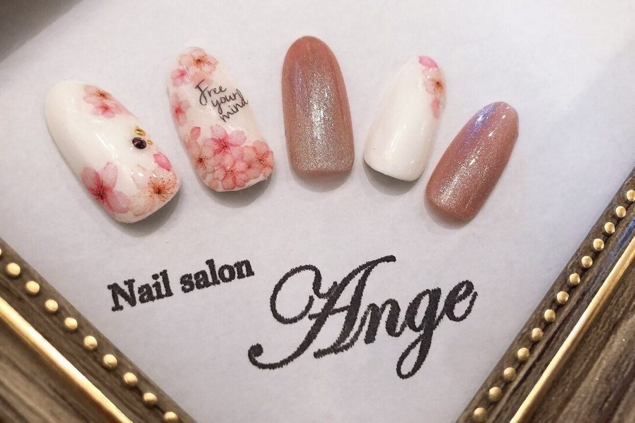 ネイルサロンアンジュ(Nail Salon Ange)1