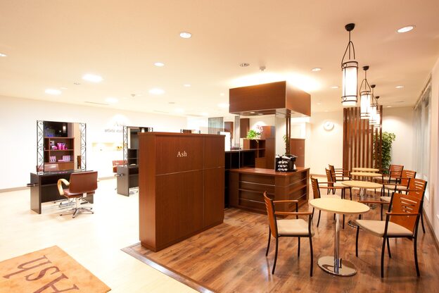 アッシュ アーティスティック スタジオ オブ ヘア(Ash artistic studio of hair)3
