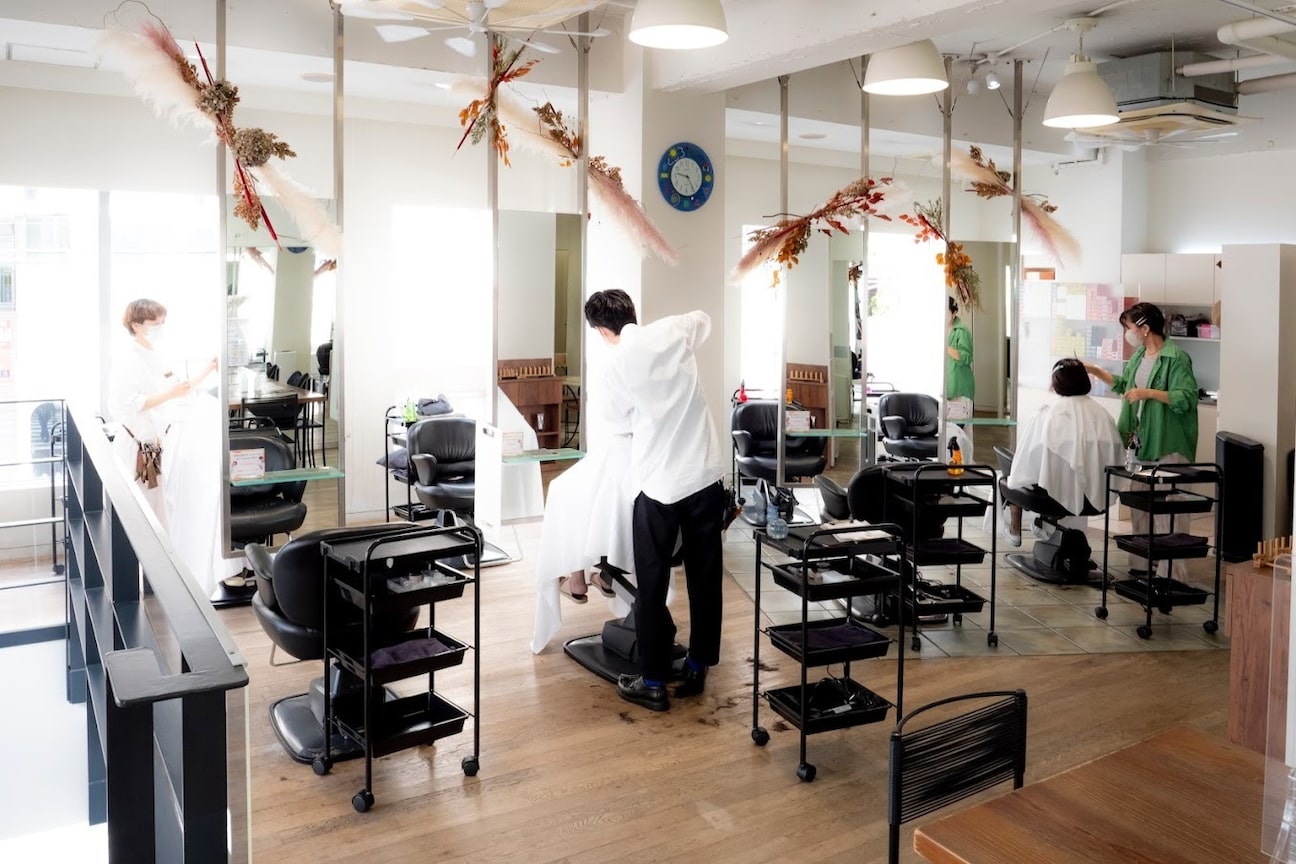 ラランジェ 楽々園店(LARANJE)4