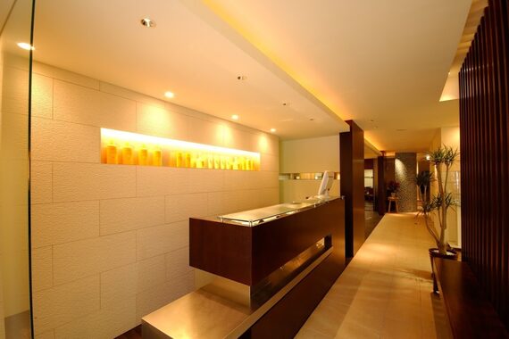 ラランジェ 己斐店(LARANJE)