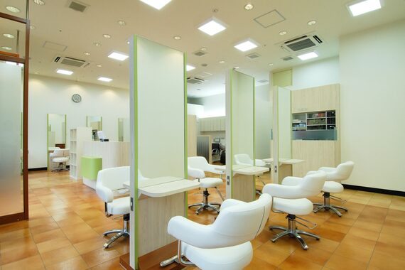 ヘアメイク トゥエンティワン エミオ狭山市店(HAIR MAKE Twenty One)