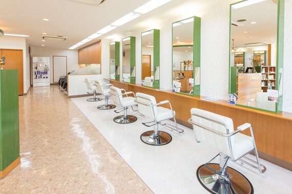 シーエヌ ナカオ 緑本店(cn nakao)