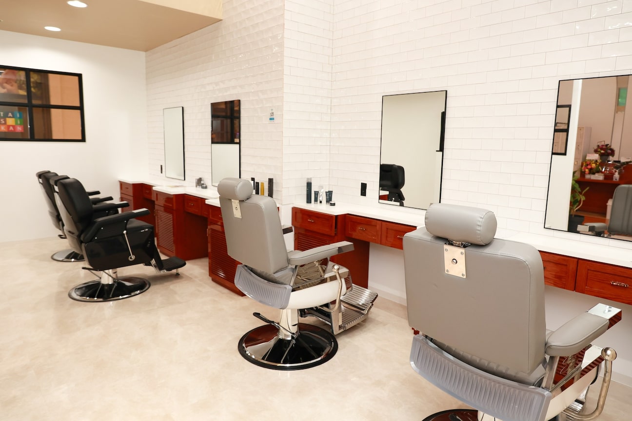 ヴァンメン(有限会社 ヘアークリエイションナカオ)画像1