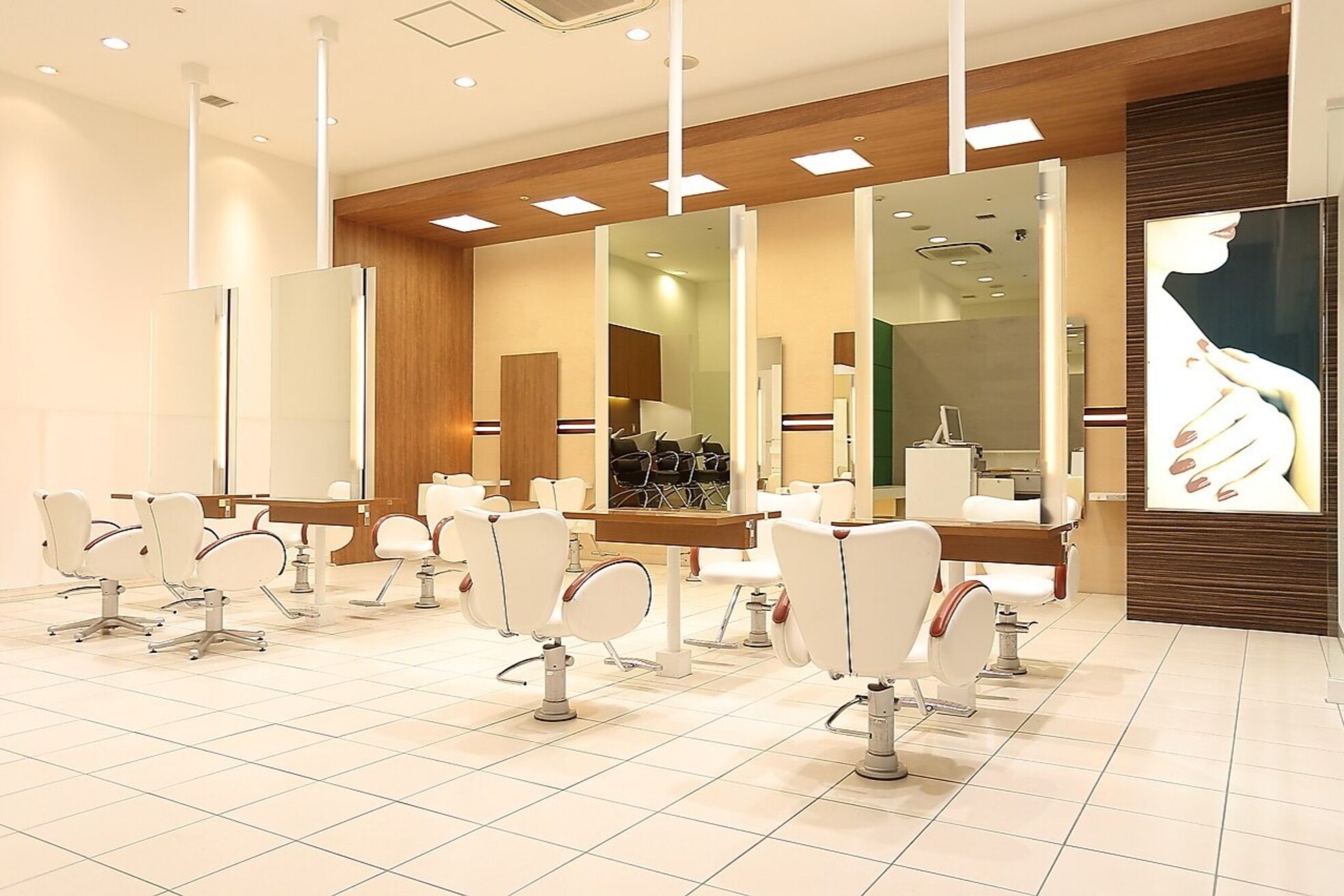 シオン ららぽーと横浜店(Zion)1