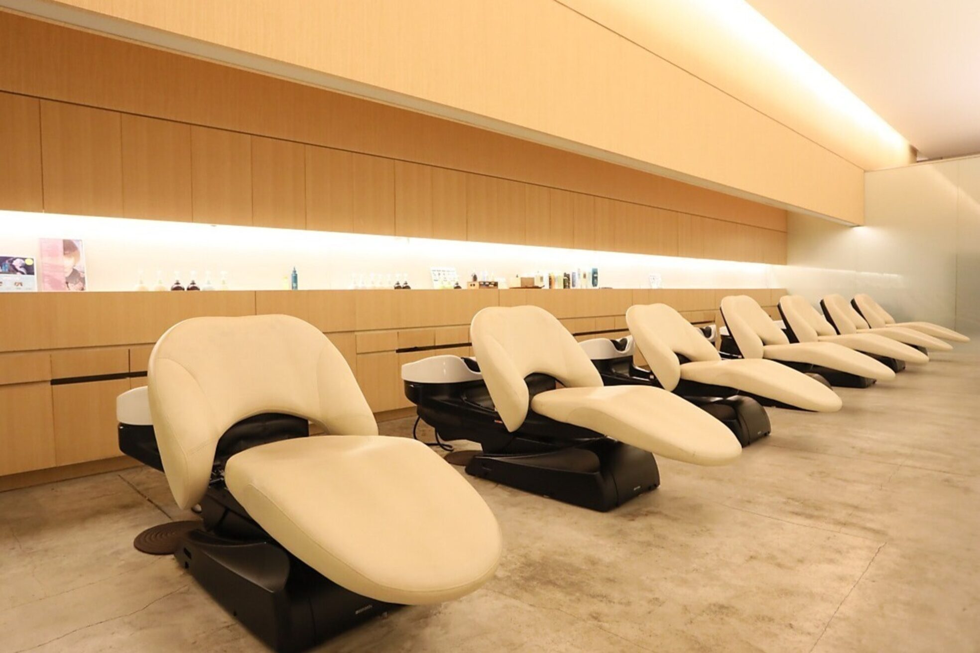 アスタ アヴェダ ASTA AVEDA 武蔵村山店2