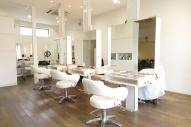 ヘアーリール 曽根店(Hair Rire)1