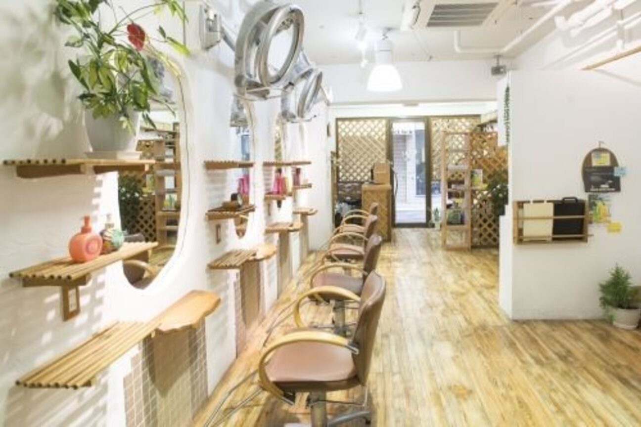 有限会社　オプティー画像1