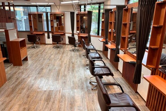 美容室ヒラトヤ 駅前店