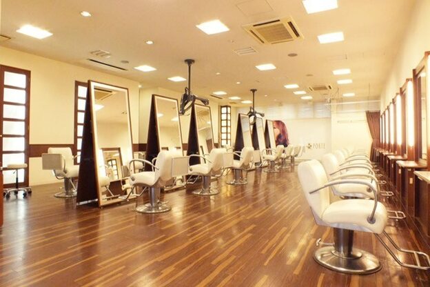 ヘアメイク ポルテ(HAIR MAKE PORTE)1