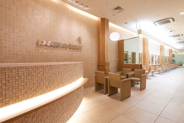 ピークアブー 銀座並木通り(PEEK-A-BOO)2