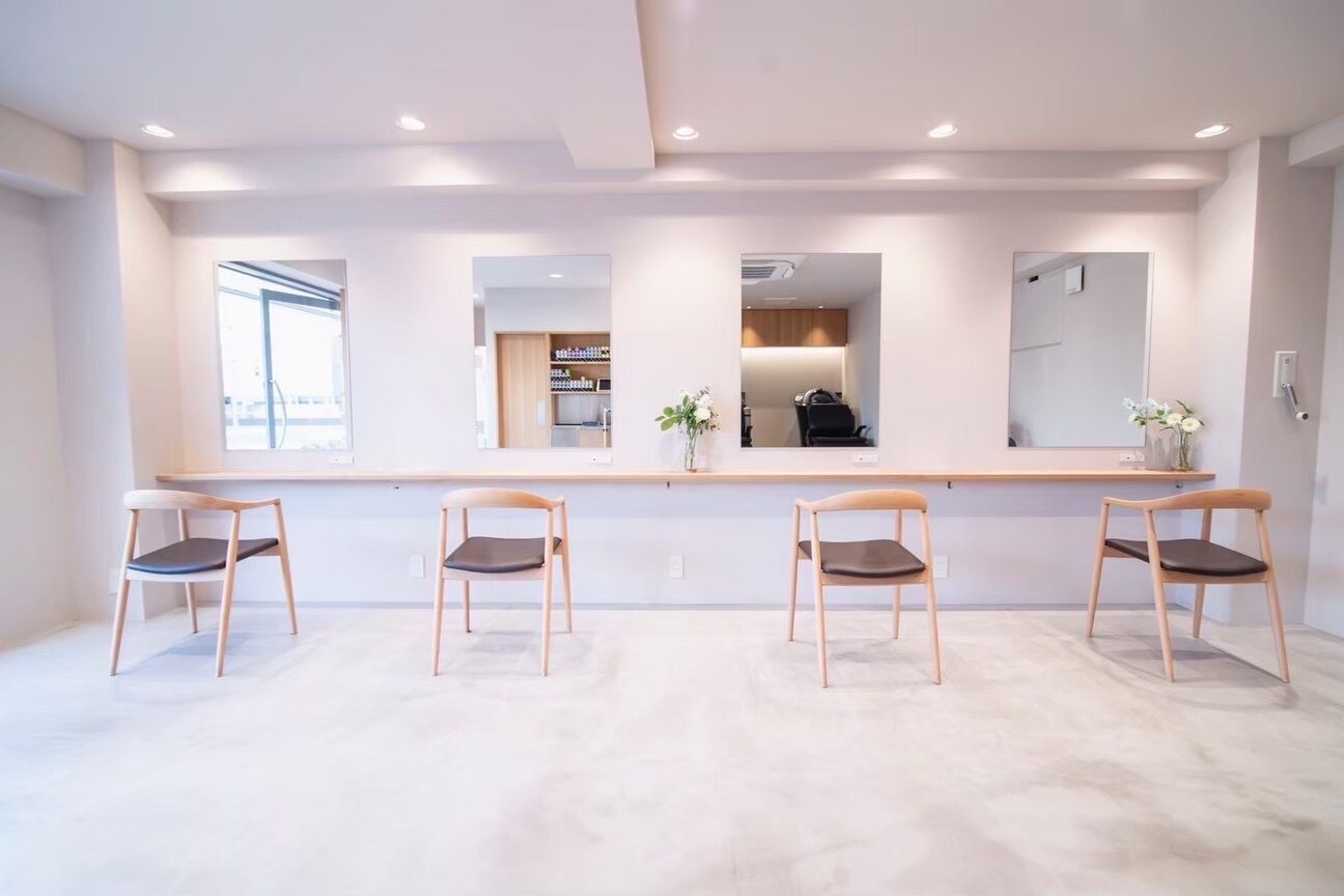 EMMA【完全週休２日制/マンツーマン/プライベートサロン】（有限会社　ナルー・プ・ロア）画像1