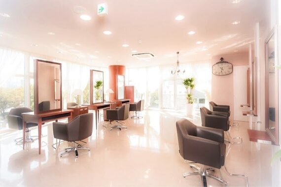 レジナヴィータ 栄(Reginavita)