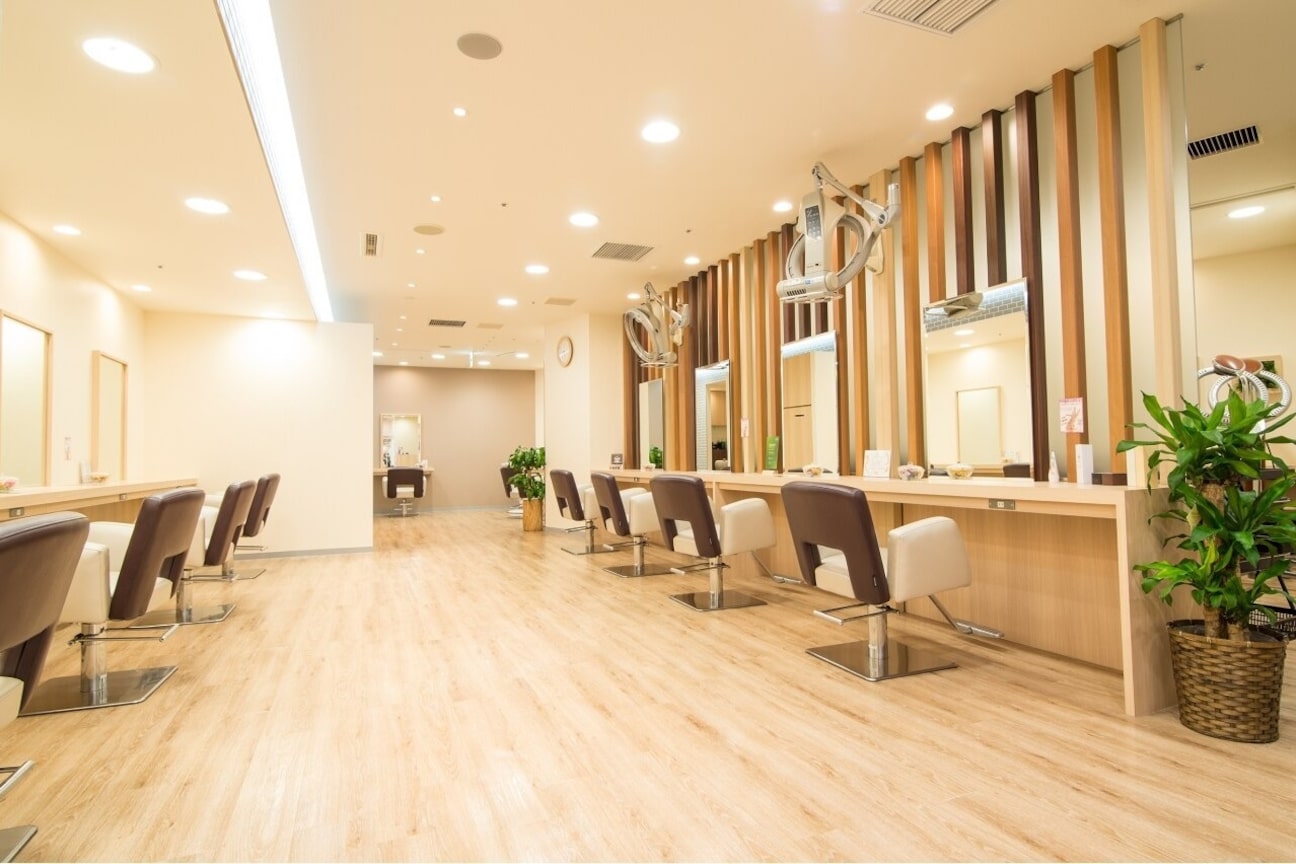 ジュネス美容室 東急プラザ蒲田店(JEUNESSE)1