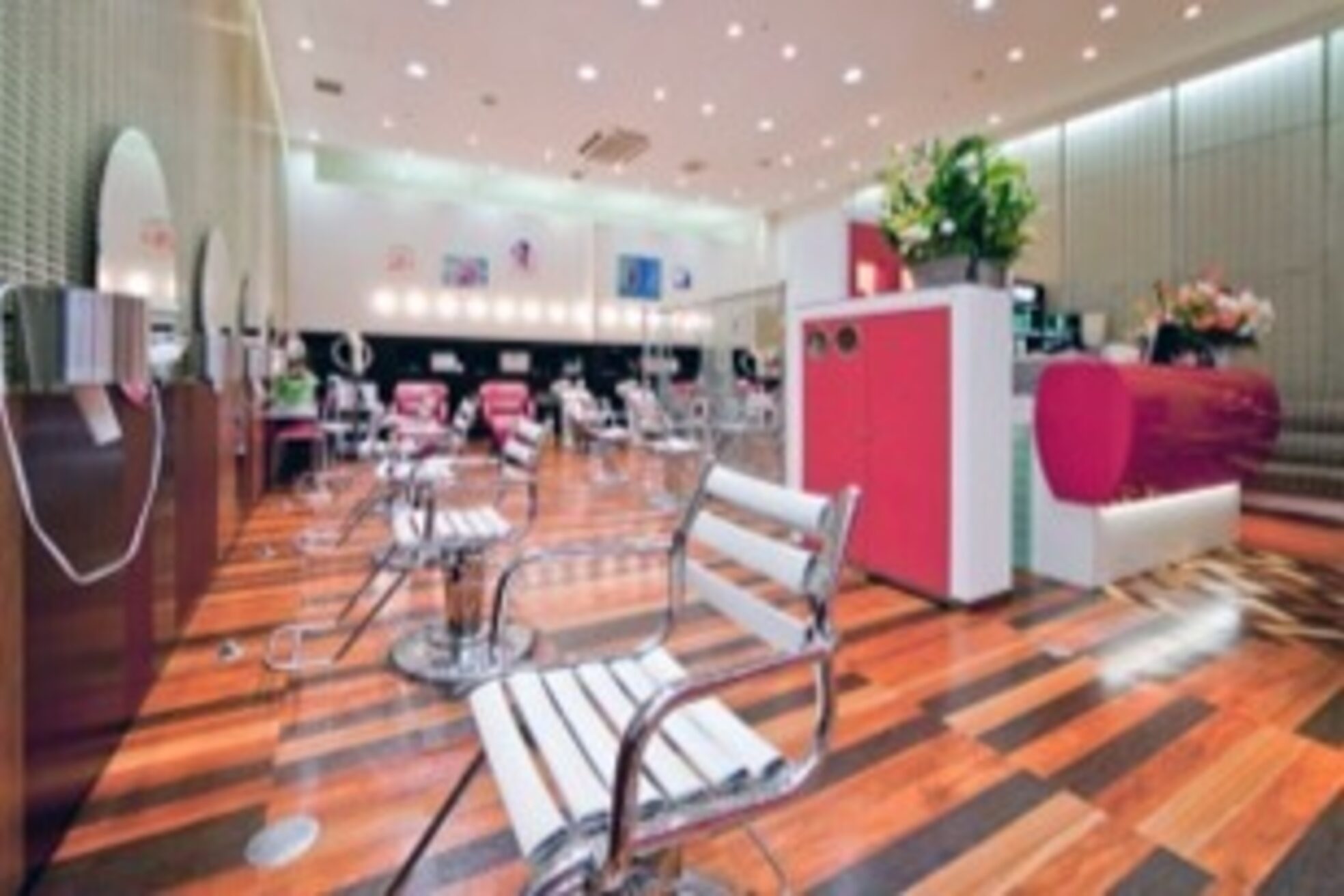 レイエレガンス 東浦店2