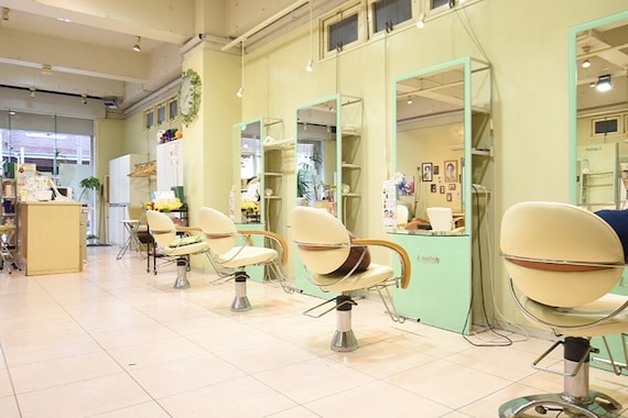 ラピッシュ 二和向台店