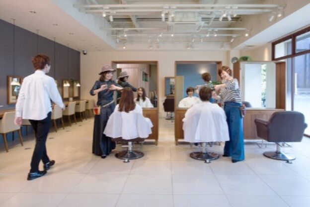 トップヘアー アヴェニュー 刈谷(TOPHAIR Avenue)2